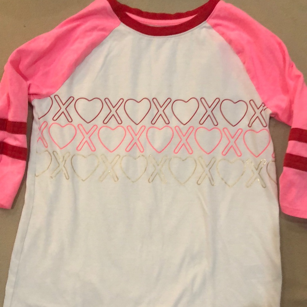 Cat & Jack Long Sleeve Heart ❤️ T-Shirt size 10/12